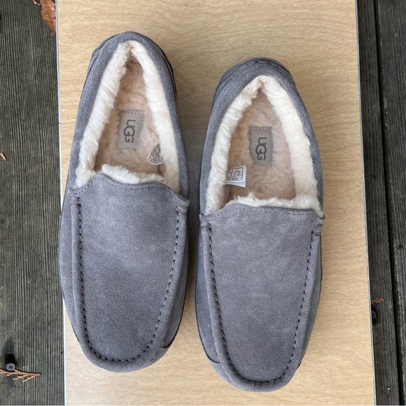 UGG Men’s Ascot Suede Sheepskin Lined Slippers In Gray Sz 10 - Picture 5 of 13